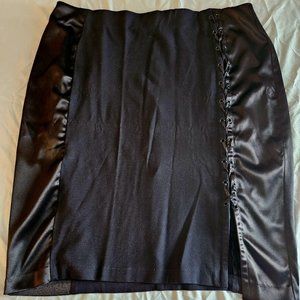 Lane Bryant Sexy Black Skirt w/ Slit. Braided Slit Down One Side.. Size 20.